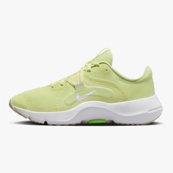 Nike Shoes - NIB NIKE IN-SEASON TR 13​